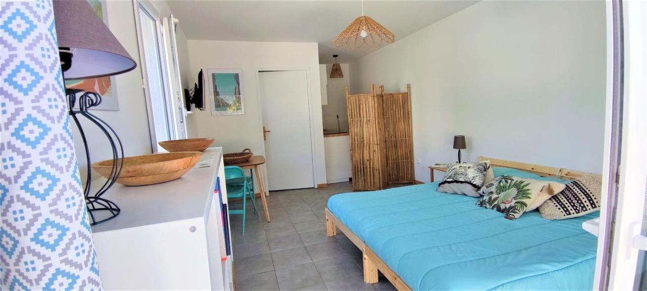 Gite Le Chamaju Labeaume Exterior photo